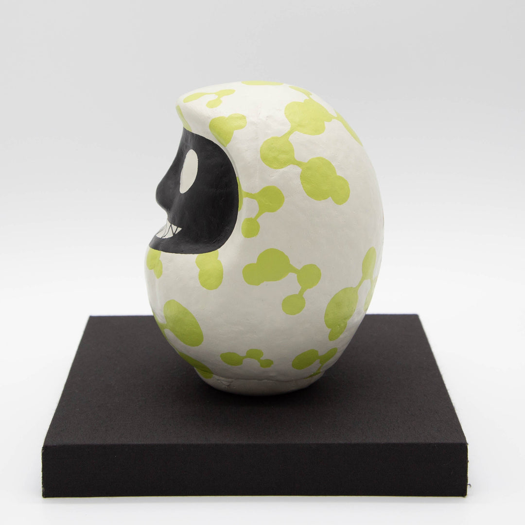 KEN IKEDA D.N.A DARUMA GREEN – Size 5 (approx. 15 cm) with Pedestal