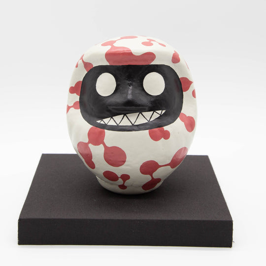 KEN IKEDA D.N.A DARUMA RED – Size 5 (approx. 15 cm) with Pedestal
