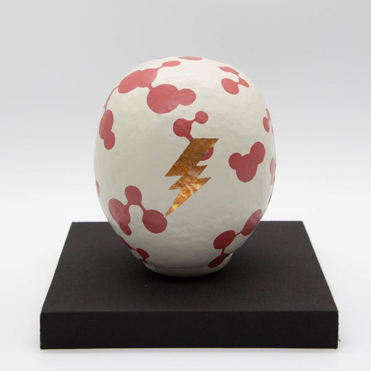 KEN IKEDA D.N.A DARUMA RED – Size 5 (approx. 15 cm) with Pedestal