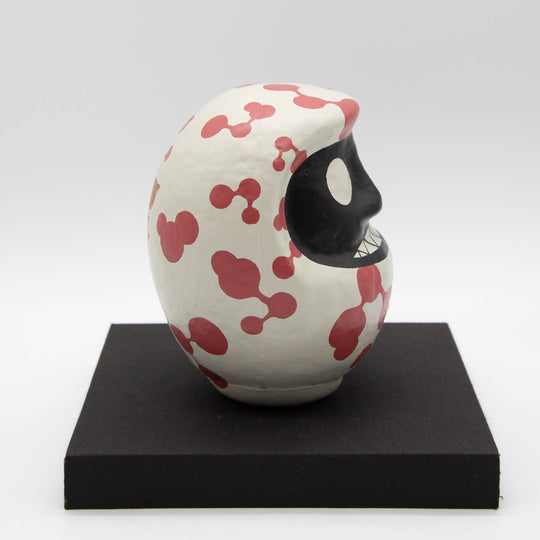 KEN IKEDA D.N.A DARUMA RED – Size 5 (approx. 15 cm) with Pedestal