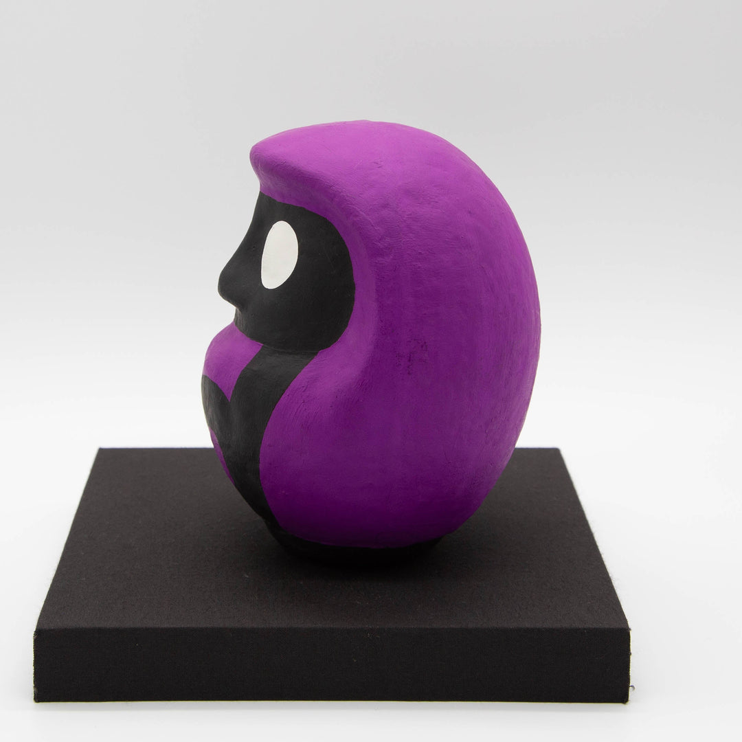 KEN IKEDA DARUMA purple type:d – Size 5 (approx. 15 cm) with Pedestal