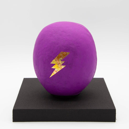 KEN IKEDA DARUMA purple type:d – Size 5 (approx. 15 cm) with Pedestal