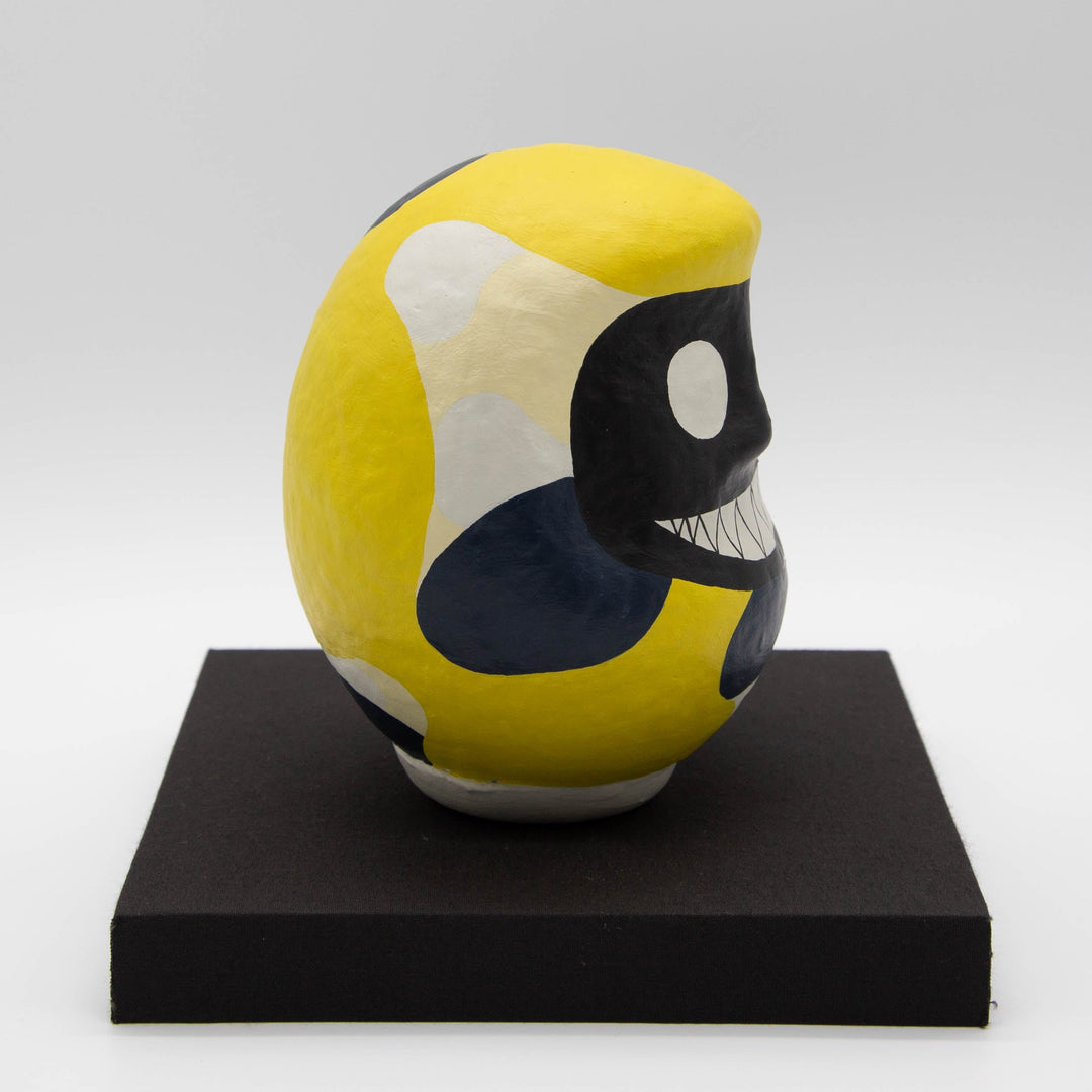 KEN IKEDA IDENTITY DARUMA 2 – Size 5 (approx. 15 cm) with Pedestal