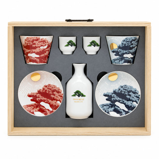 KEN IKEDA Hasami-yaki Complete Set with Paulownia Box – 2 Soba Choko, 2 Small Plates, 1 Tokkuri, 2 Sakazuki