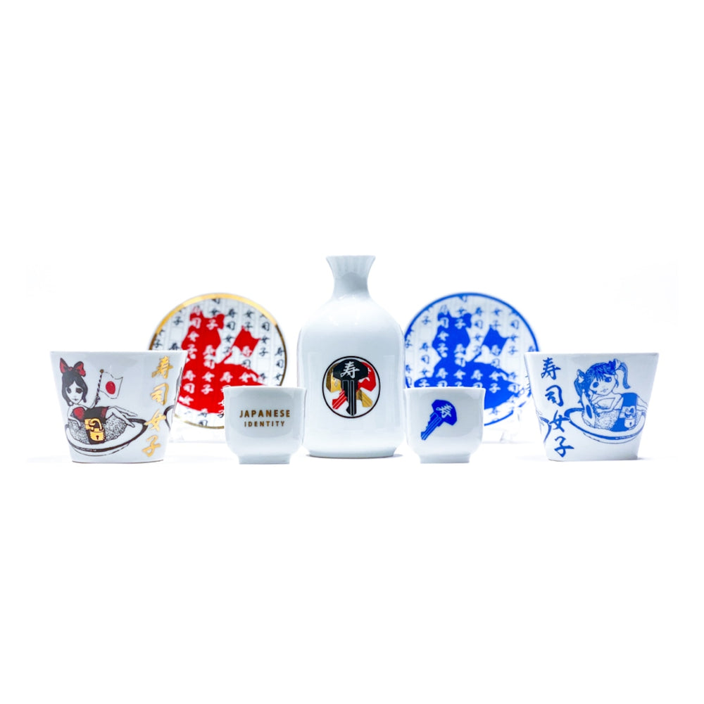 SHIGAMIKI Hasami Ware Complete Set with Paulownia Box – 2 Soba Cups, 2 Small Plates, 1 Tokkuri Sake Bottle, 2 Sake Cups